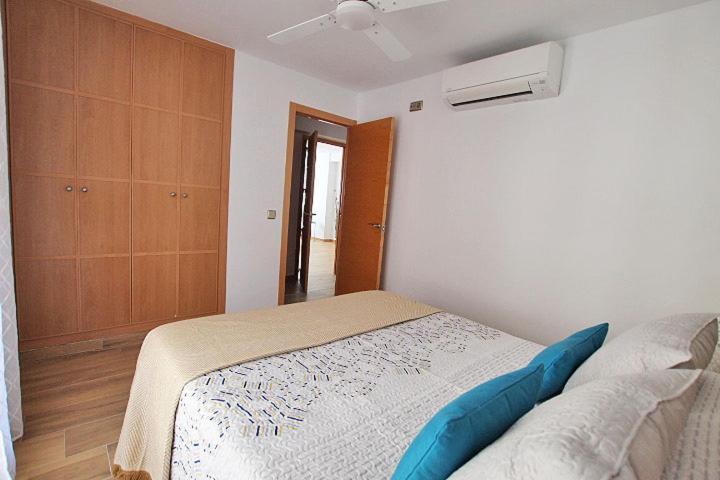 Apartamento Europa Primera Linea De Playa Guardamar Appartement Guardamar del Segura Buitenkant foto