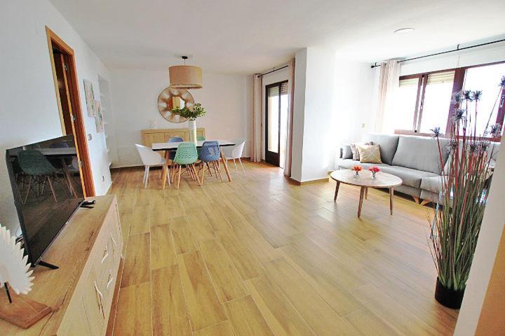 Apartamento Europa Primera Linea De Playa Guardamar Appartement Guardamar del Segura Buitenkant foto