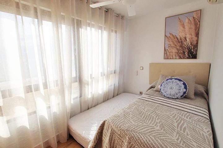 Apartamento Europa Primera Linea De Playa Guardamar Appartement Guardamar del Segura Buitenkant foto