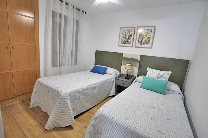 Apartamento Europa Primera Linea De Playa Guardamar Appartement Guardamar del Segura Buitenkant foto